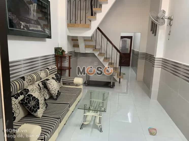Cho thuê nhà hẻm Đường Nguyễn Thị Minh Khai Quận 1, TP.HCM – 3 phòng ngủ, giá 18 triệu - ảnh 1