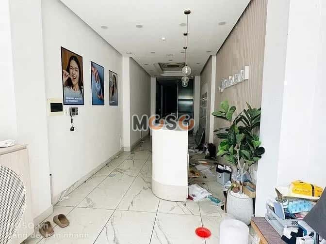 Cho thuê nhà mặt tiền Quận 1, TP.HCM – giá 45 triệu - ảnh 3