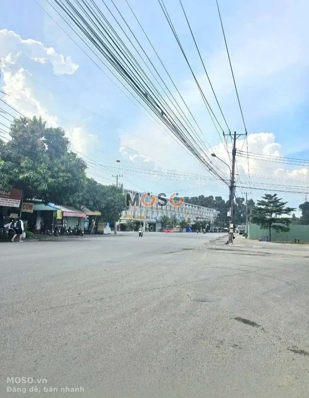 Bán nhà mặt tiền đường số 4 Thành phố Dĩ An, Bình Dương – 3 phòng ngủ, giá 7.8 tỷ - ảnh 4