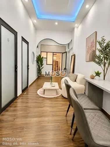 Cho thuê căn hộ chung cư Quận 1, TP.HCM – 1 phòng ngủ, giá 8 triệu - ảnh 1