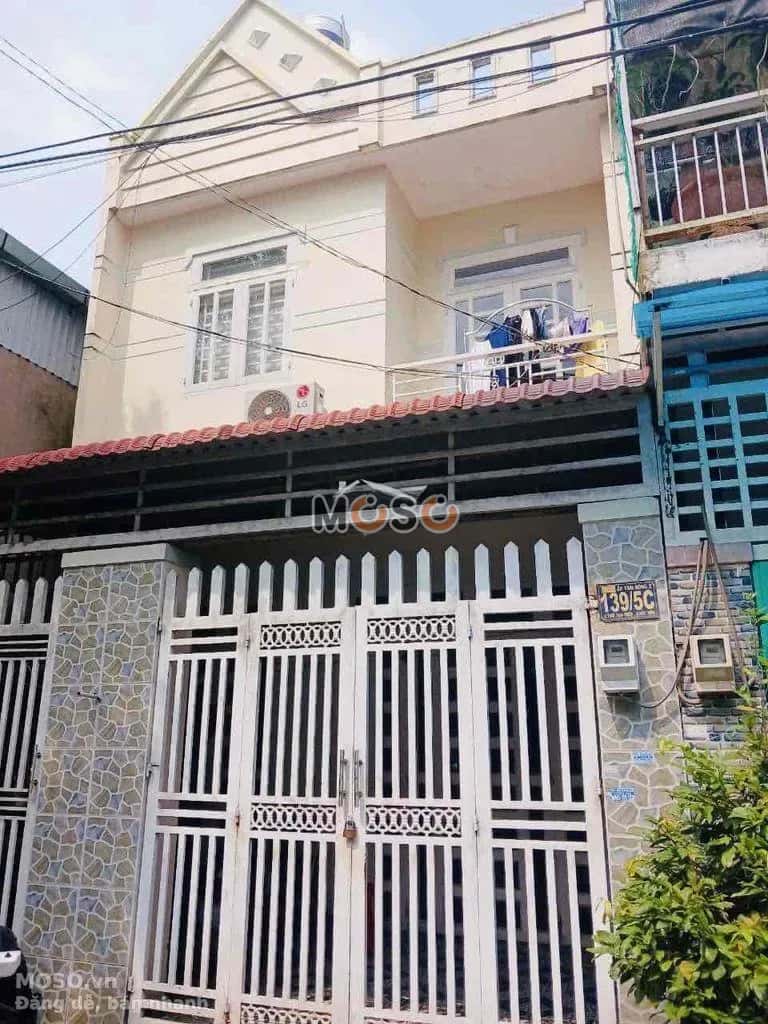 Cho thuê nhà hẻm Phạm Thị Giây Huyện Hóc Môn, TP.HCM – 3 phòng ngủ, giá 7 triệu - ảnh 1