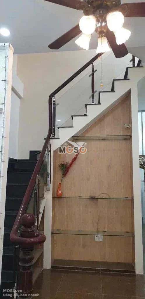 Cho thuê nhà hẻm Quận 12, TP.HCM – 3 phòng ngủ, giá 9.5 triệu - ảnh 3