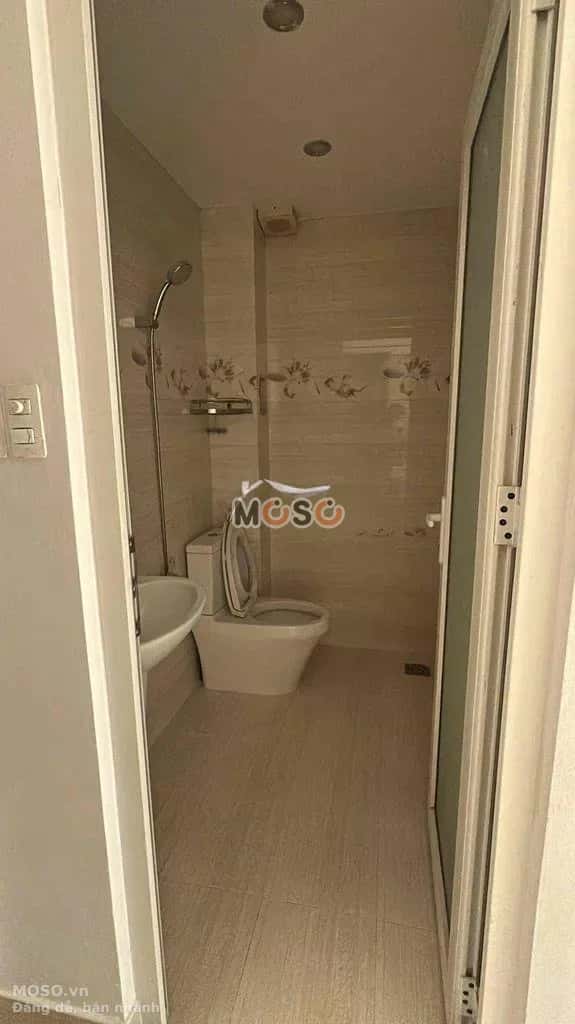 Cho thuê nhà hẻm Trường Chinh Quận Tân Bình, TP.HCM – 5 phòng ngủ, giá 23 triệu - ảnh 4