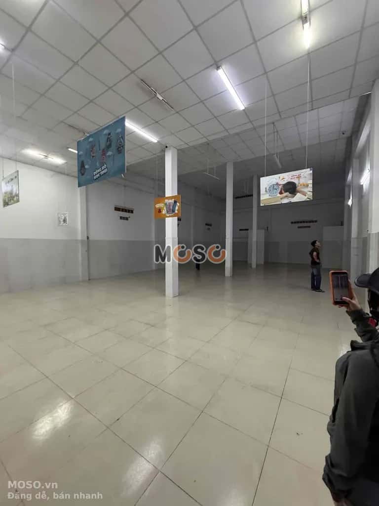 Cho thuê nhà mặt tiền Tô Ký Huyện Hóc Môn, TP.HCM – 1 phòng ngủ, giá 29 triệu - ảnh 2