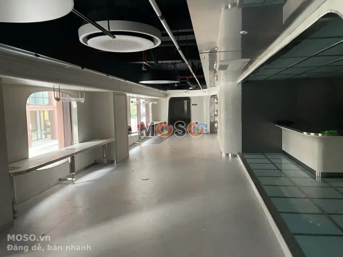 Cho thuê nhà mặt tiền Quận 2, TP.HCM – giá 260 triệu - ảnh 2