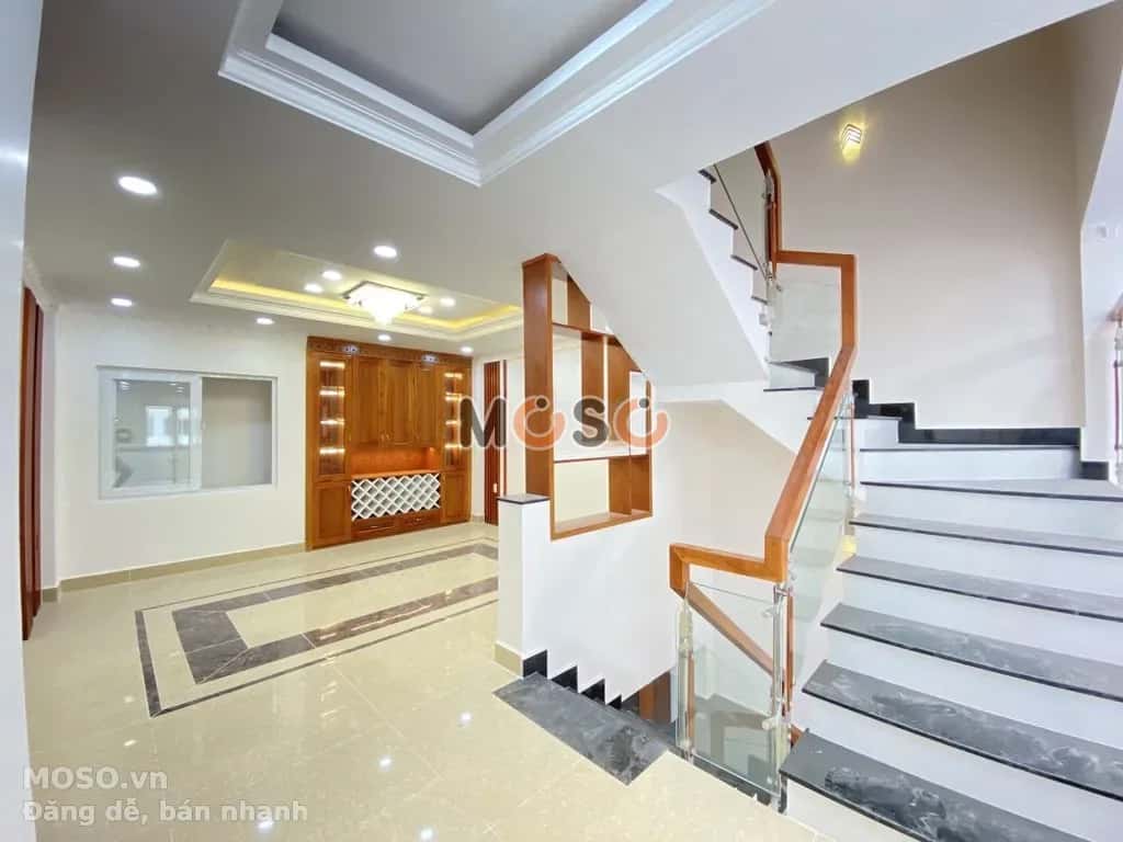 Cho thuê nhà hẻm quốc lộ 13 Thủ Đức, TP. Thủ Đức – 4 phòng ngủ, giá 21 triệu - ảnh 1