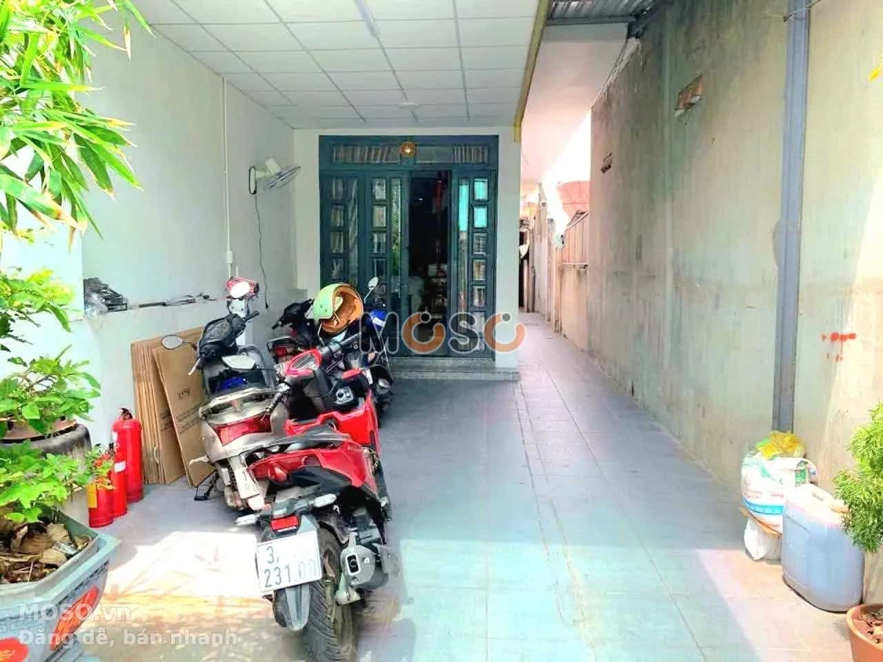 Bán nhà mặt tiền Đường Nguyễn Đức Thiệu Thành phố Dĩ An, Bình Dương – 13 phòng ngủ, giá 6.8 tỷ - ảnh 2