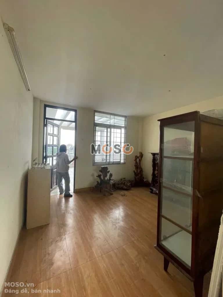 Cho thuê nhà mặt tiền Song Hành Quốc Lộ 22 Quận 12, TP.HCM – 7 phòng ngủ, giá 18 triệu - ảnh 1