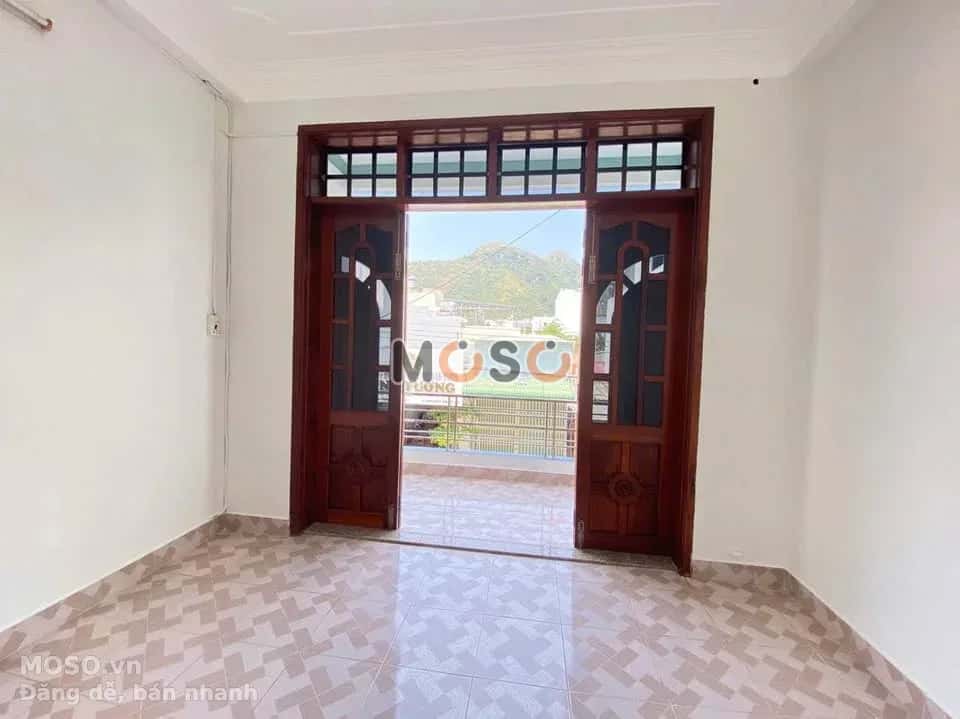 Bán nhà mặt tiền đường Nguyễn Bặc, KDC đường Đệ Thành phố Nha Trang, Khánh Hòa – 3 phòng ngủ, giá 6 tỷ - ảnh 5