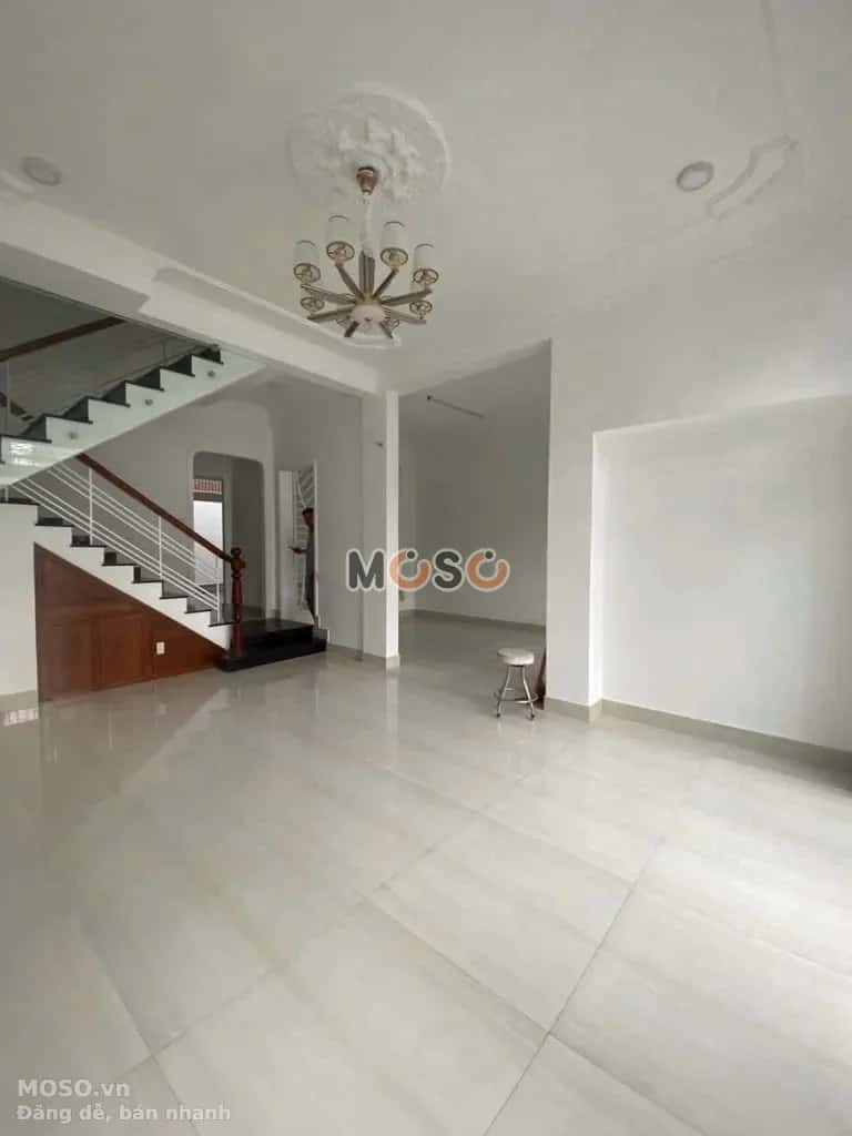 Cho thuê nhà hẻm Phan Đăng Lưu Quận Phú Nhuận, TP.HCM – 5 phòng ngủ, giá 26 triệu - ảnh 2