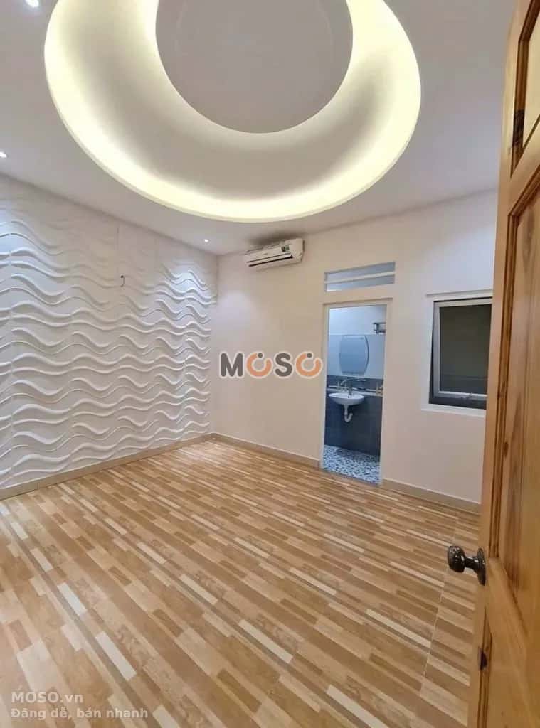Cho thuê nhà mặt tiền Đường Út Tịch Quận Tân Bình, TP.HCM – 5 phòng ngủ, giá 24 triệu - ảnh 4
