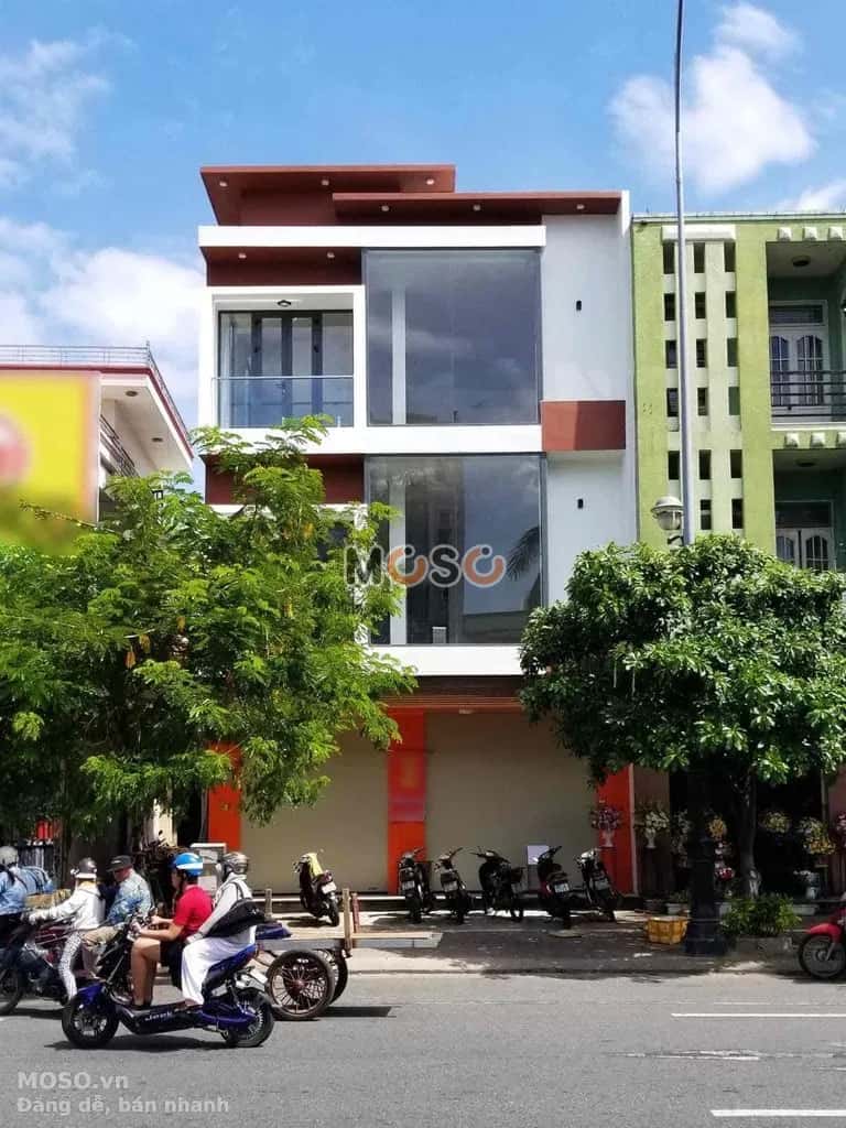 Cho thuê nhà mặt tiền Hoàng Diệu Hải Châu, Đà Nẵng – 4 phòng ngủ, giá 50 triệu - ảnh 1