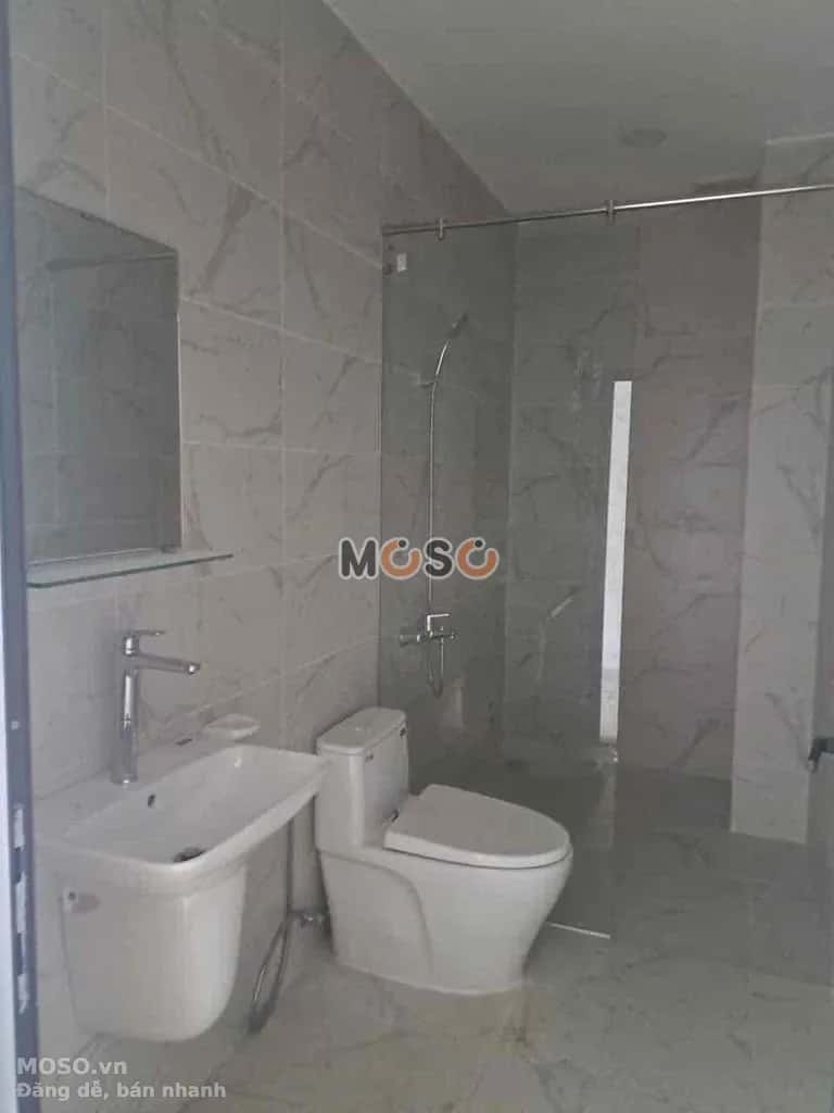 Cho thuê nhà hẻm Quận 12, TP.HCM – 5 phòng ngủ, giá 18 triệu - ảnh 3