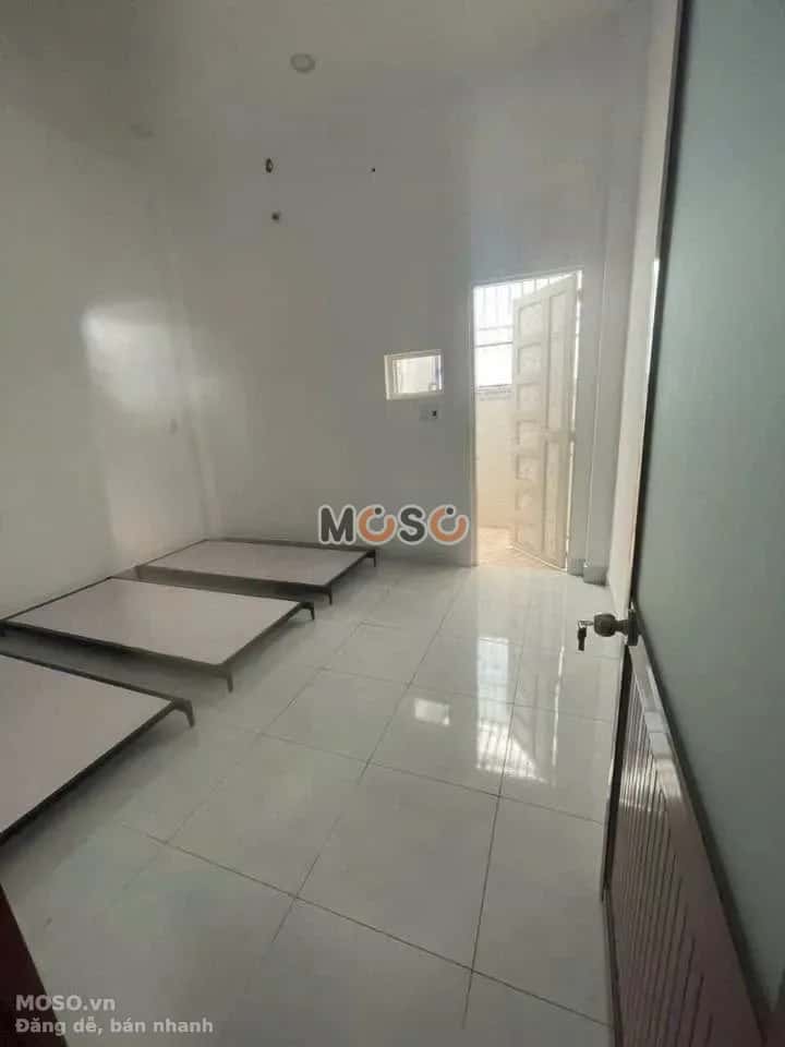 Cho thuê nhà hẻm Quận 12, TP.HCM – 4 phòng ngủ, giá 10 triệu - ảnh 4