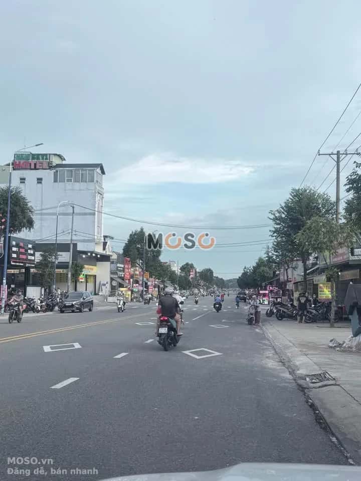 Bán nhà mặt tiền ấp 3B đường J5 Thành phố Bến Cát, Bình Dương – 2 phòng ngủ, giá 5.4 tỷ - ảnh 3