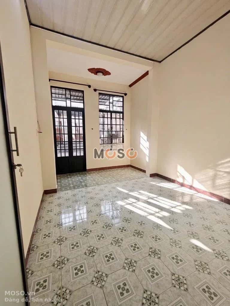 Cho thuê nhà hẻm DC11 Tân Phú, TP.HCM – 6 phòng ngủ, giá 23 triệu - ảnh 3