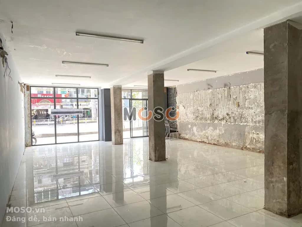 Cho thuê nhà mặt tiền Đường Trần Hưng Đạo Quận 1, TP.HCM – giá 125 triệu - ảnh 2