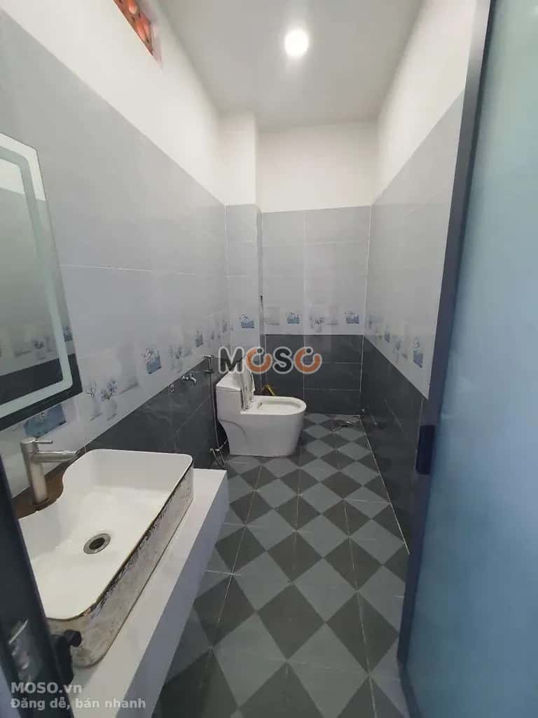 Cho thuê nhà mặt tiền Quận 12, Ho Chi Minh – 6 phòng ngủ, giá 6.5 triệu - ảnh 8