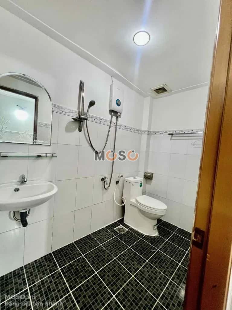 Cho thuê nhà hẻm Vườn Lài An phú Đông Gần Cầu Sắt Nguyễn Thái Sơn Bình Thạnh, Ho Chi Minh – 2 phòng ngủ, giá 8 triệu - ảnh 5