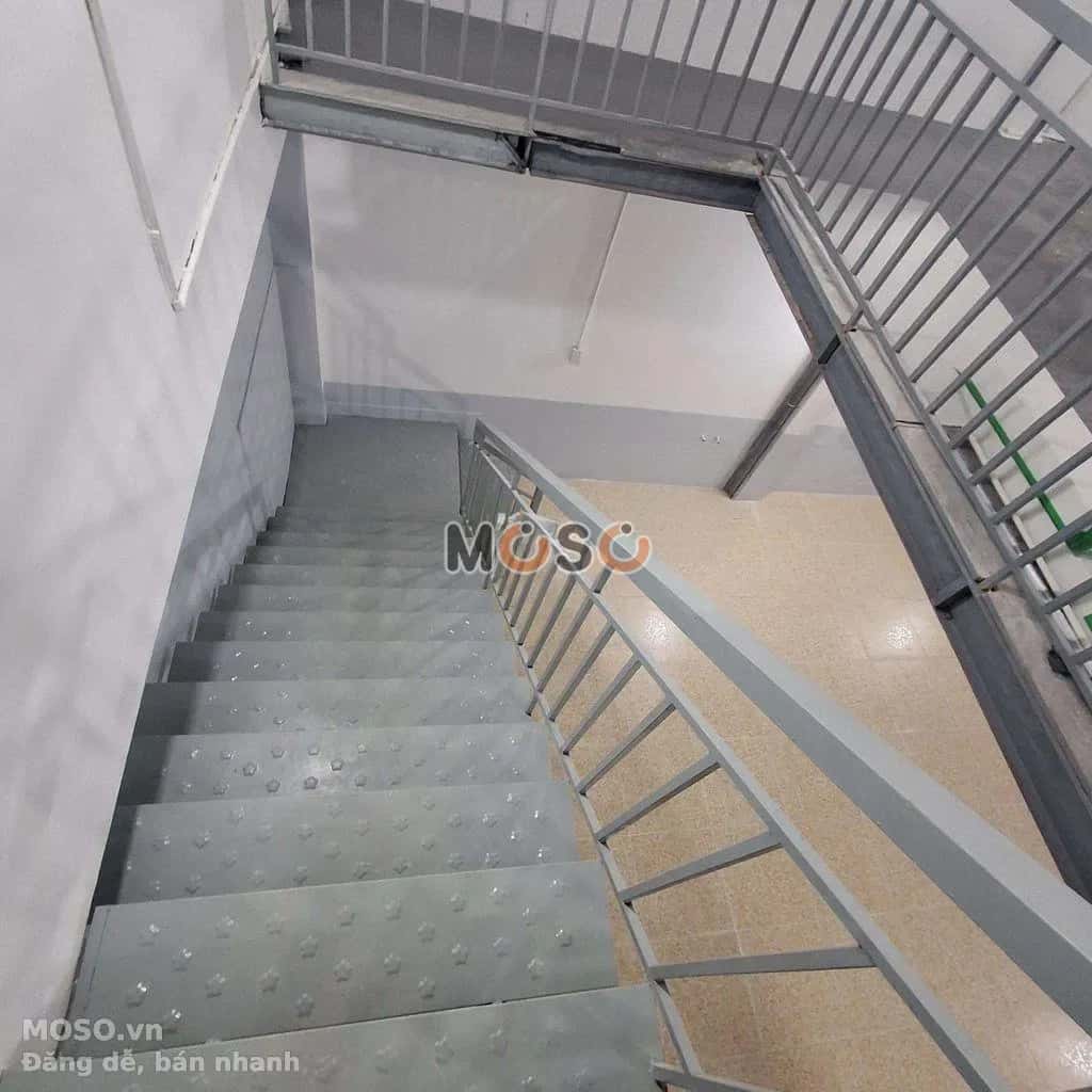 Cho thuê nhà mặt tiền Đường Nguyễn Ảnh Thủ Quận 12, TP.HCM – 4 phòng ngủ, giá 15 triệu - ảnh 2