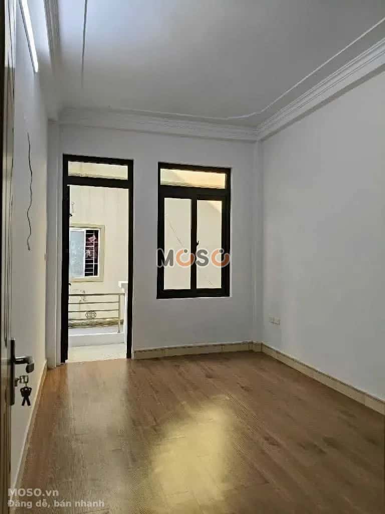 Cho thuê nhà hẻm Quận Thanh Xuân, Hà Nội – 6 phòng ngủ, giá 15.9 triệu - ảnh 3