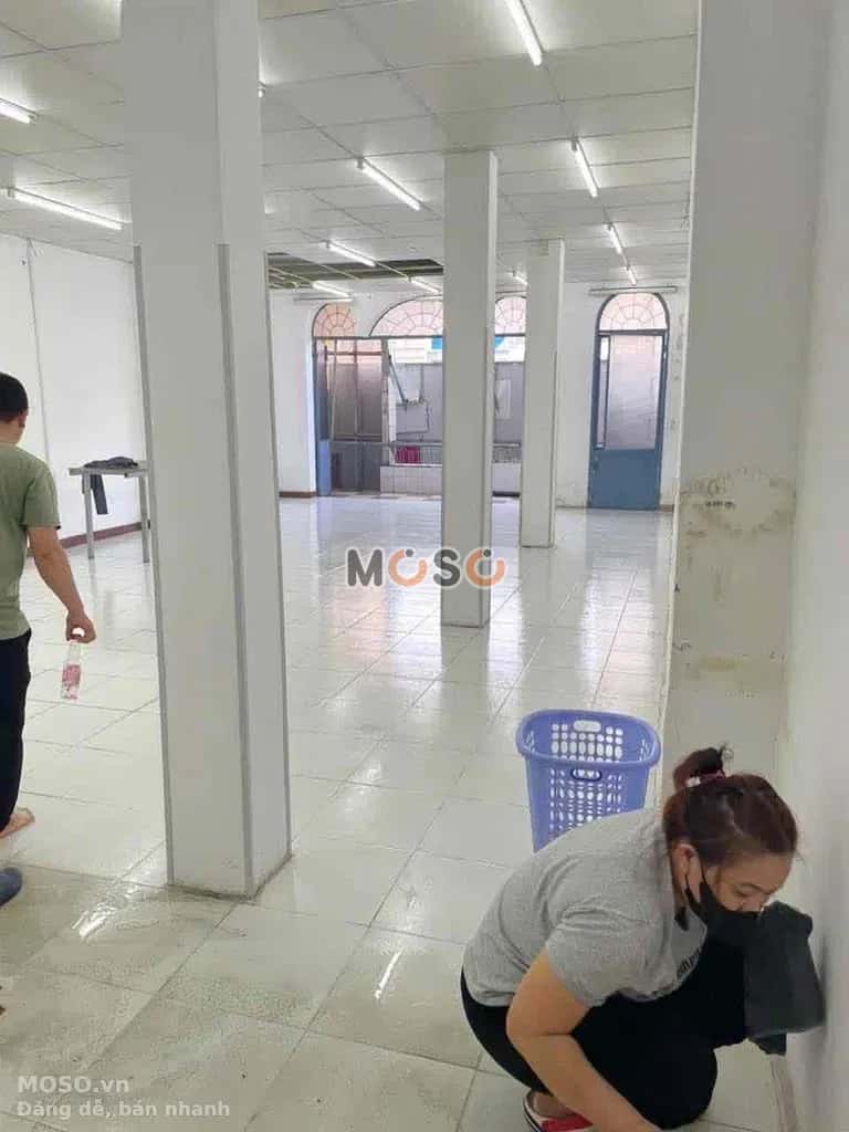 Cho thuê nhà mặt tiền Đường 2 Tháng 9 Hải Châu, Đà Nẵng – 4 phòng ngủ, giá 22 triệu - ảnh 1