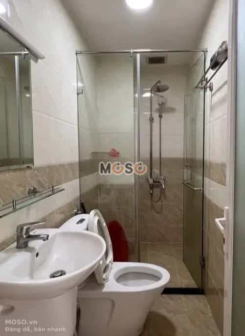 Cho thuê nhà hẻm Đường Hoàng Diệu 2 Thủ Đức, TP.HCM – 4 phòng ngủ, giá 18 triệu - ảnh 3
