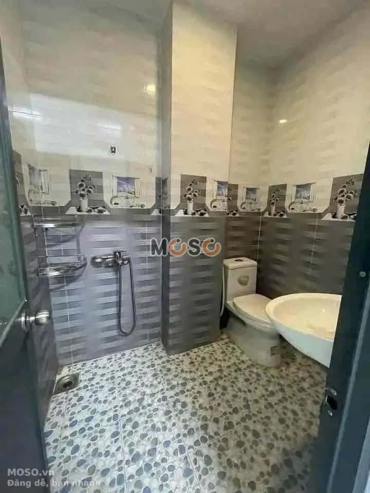 Cho thuê nhà hẻm Nguyễn Thị Minh Khai Thành phố Thủ Dầu Một, TP.HCM – 2 phòng ngủ, giá 5 triệu - ảnh 5