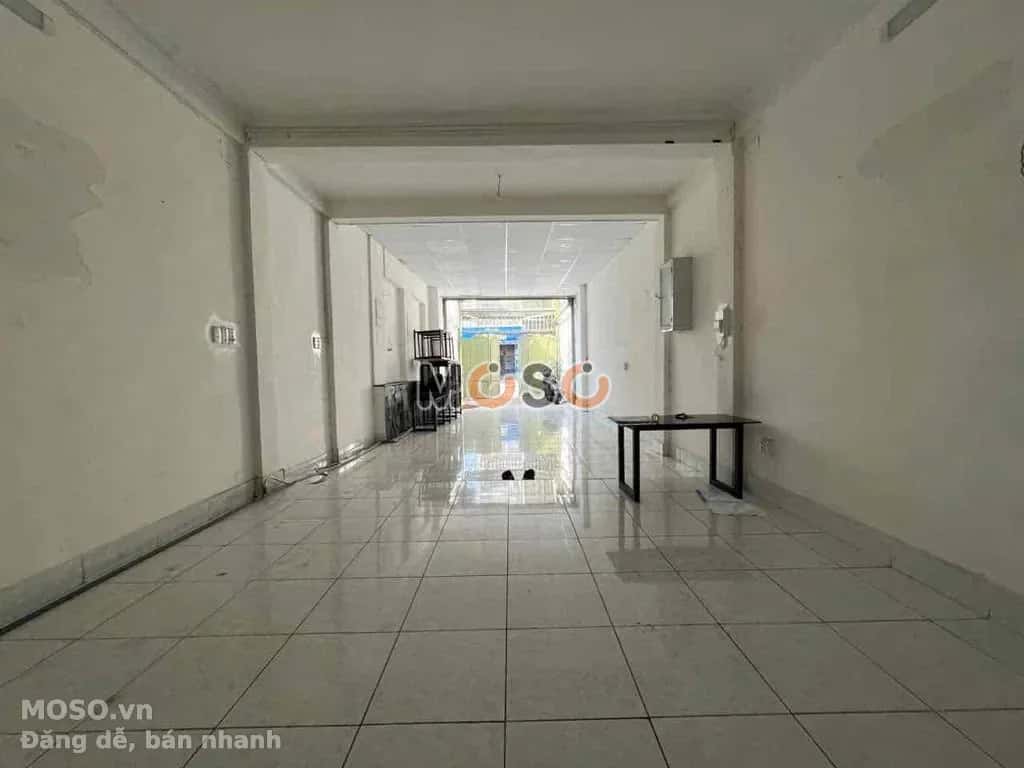 Cho thuê nhà mặt tiền Đường Trường Sơn Quận 10, TP.HCM – 3 phòng ngủ, giá 30 triệu - ảnh 3