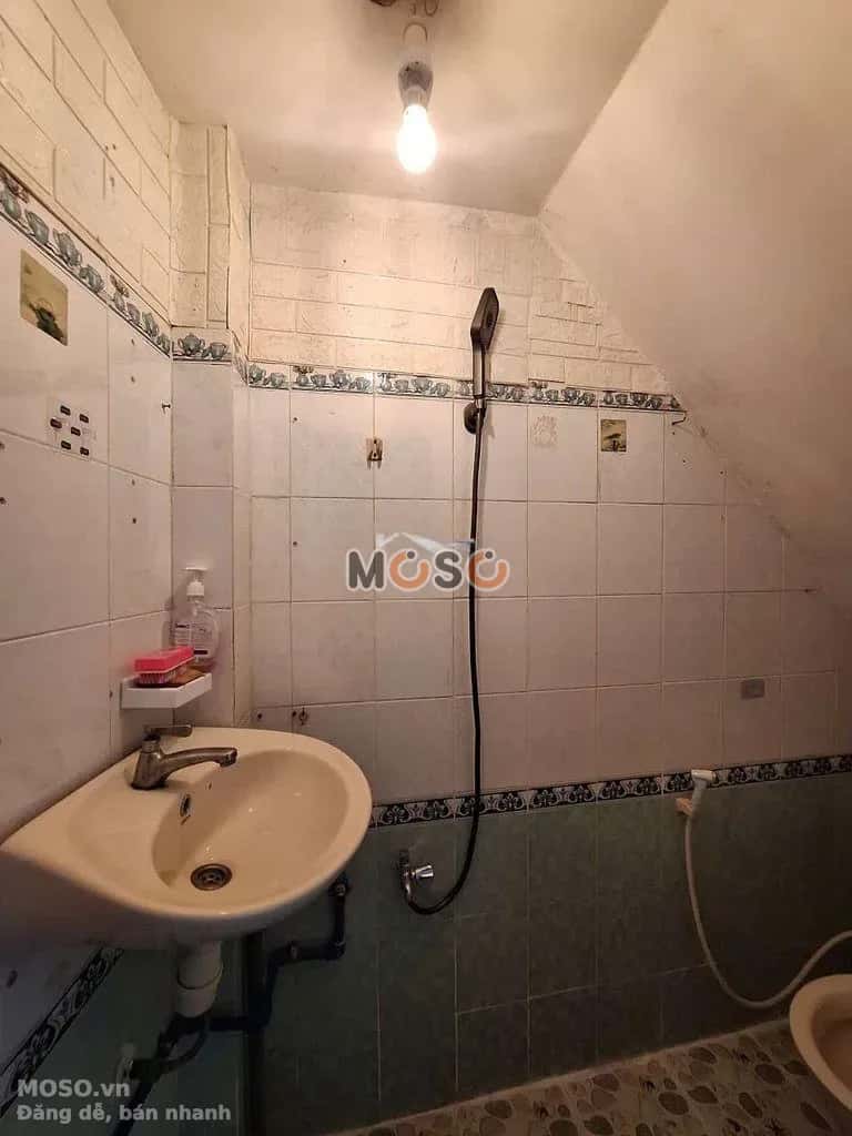 Cho thuê nhà mặt tiền lí thái tổ Quận 10, TP.HCM – 3 phòng ngủ, giá 18 triệu - ảnh 2