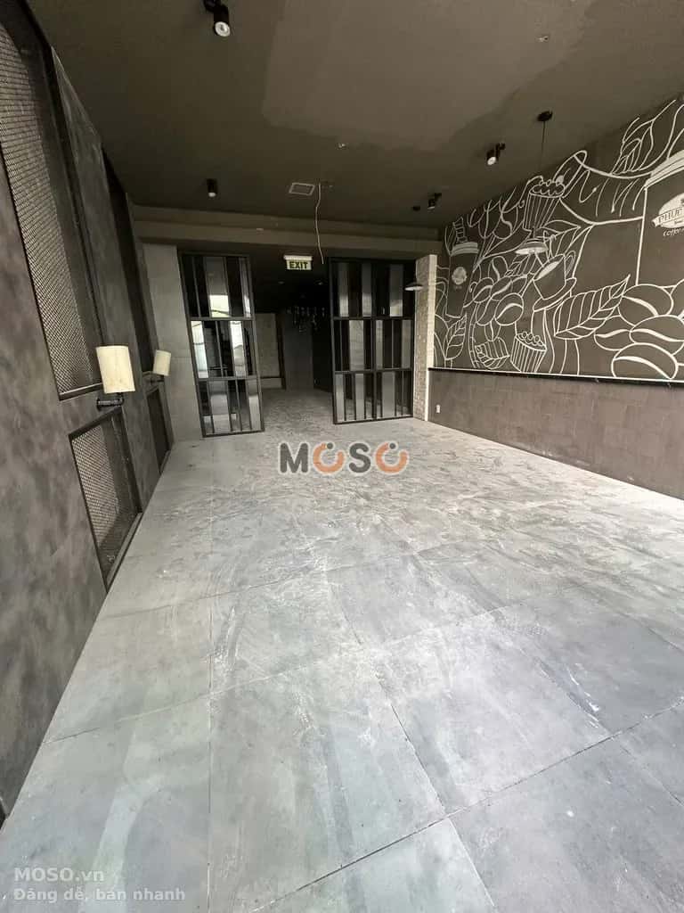 Cho thuê nhà mặt tiền Đường Đồng Khởi Quận 1, TP.HCM – giá 250 triệu - ảnh 2