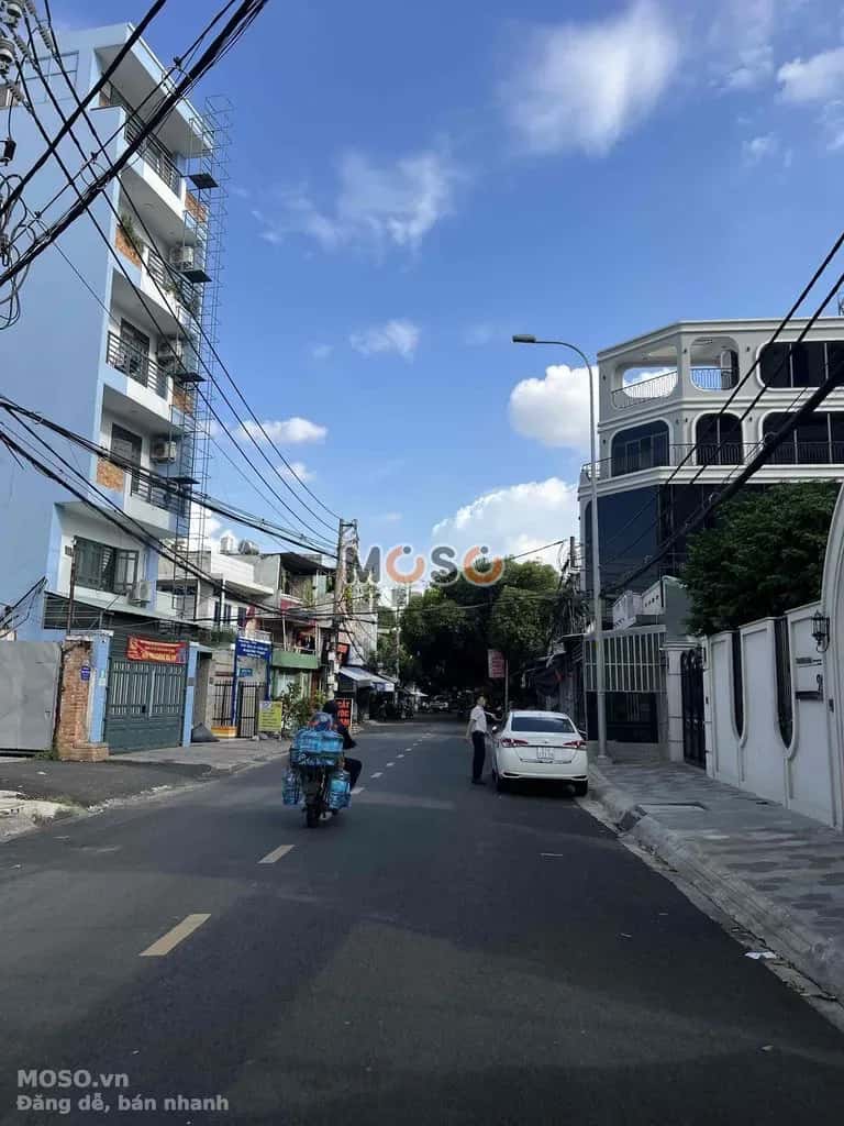 Cho thuê nhà mặt tiền Dương Văn Dương Quận Tân Phú, TP.HCM – 8 phòng ngủ, giá 39 triệu - ảnh 1