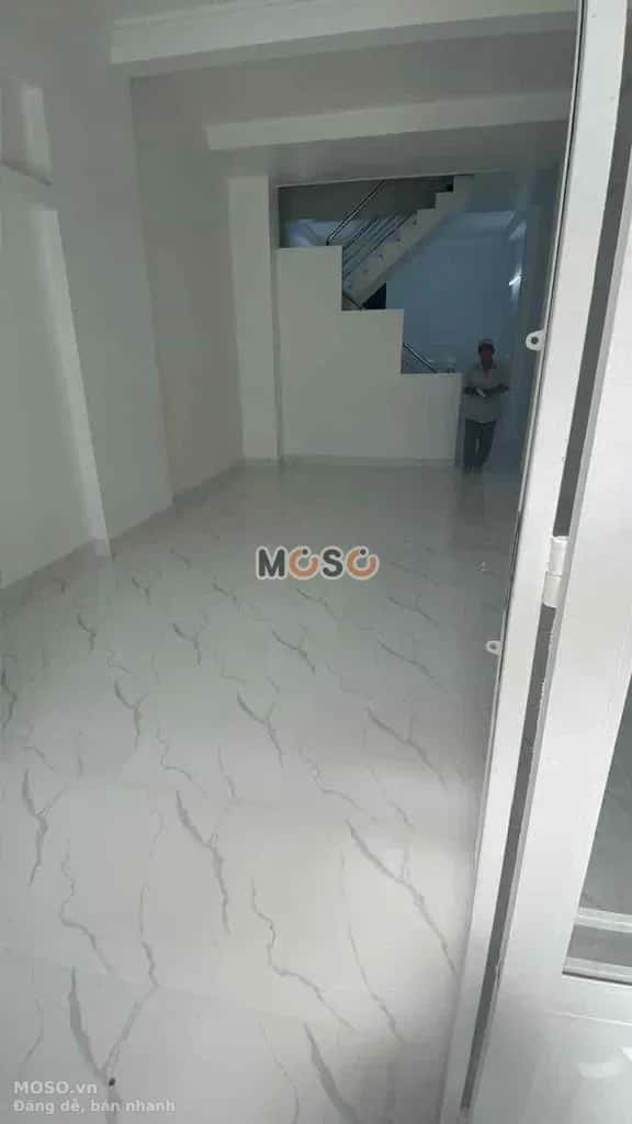 Cho thuê nhà mặt tiền Lê Ngã Quận Tân Phú, TP.HCM – 4 phòng ngủ, giá 22 triệu - ảnh 2