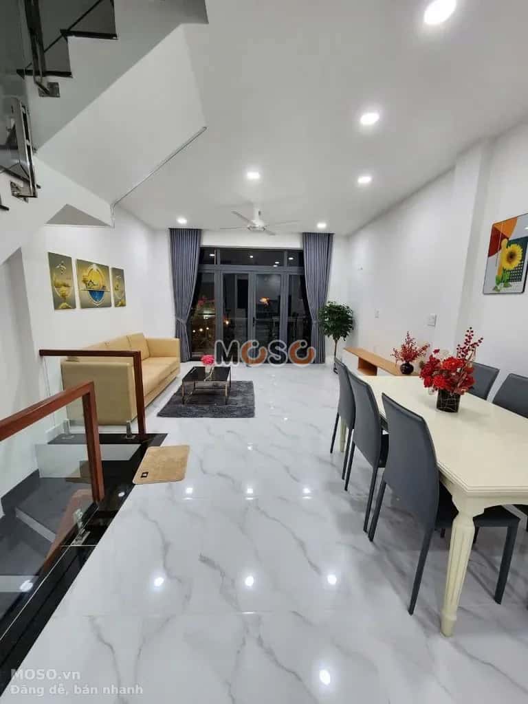 Cho thuê nhà mặt tiền Cách Mạng Tháng Tám Quận 3, TP.HCM – 4 phòng ngủ, giá 25 triệu - ảnh 3