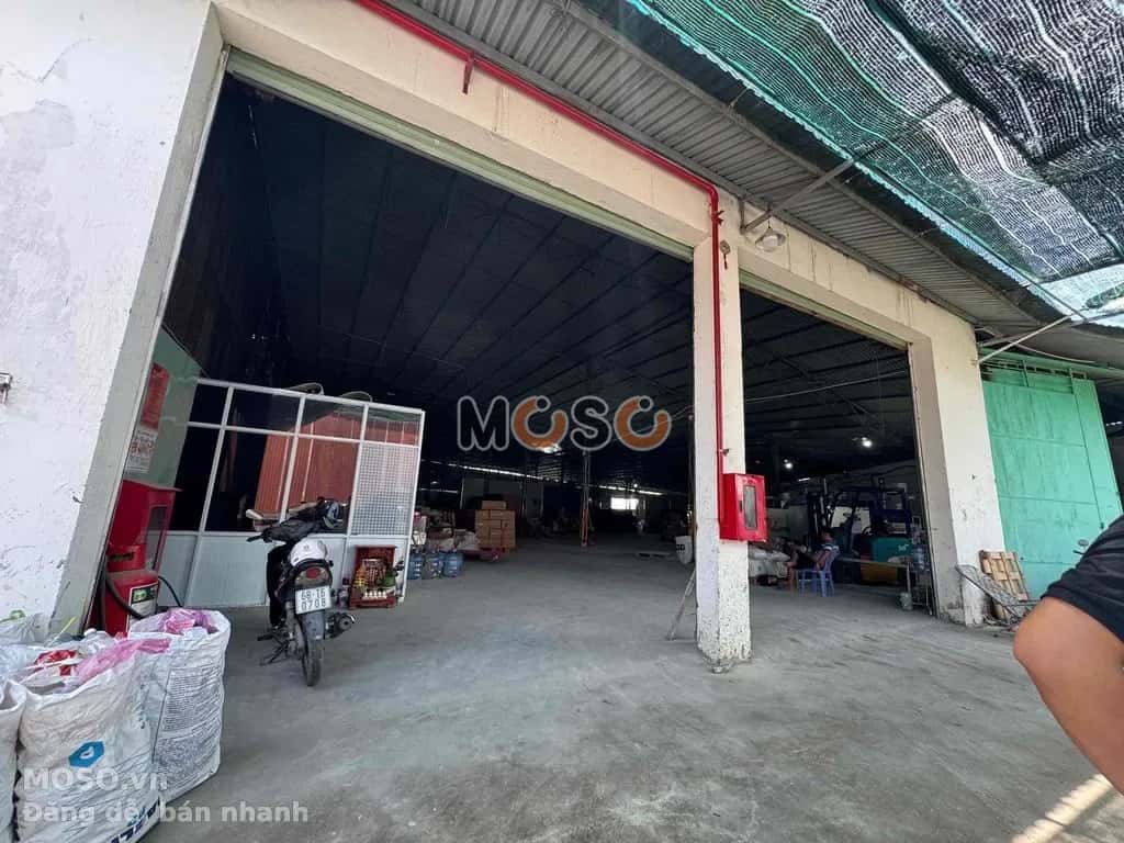 Cho thuê kho, nhà xưởng Quốc Lộ 1A Huyện Bình Chánh, Ho Chi Minh – giá 120 triệu - ảnh 1