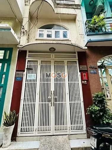 Cho thuê nhà hẻm Võ Văn Kiệt Quận 5, TP.HCM – 3 phòng ngủ, giá 15 triệu - ảnh 1
