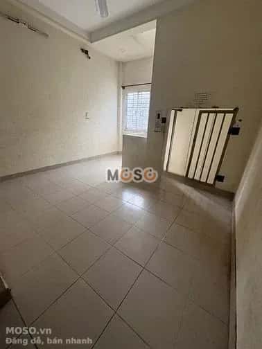 Cho thuê nhà mặt tiền Lạc Long Quân Quận Tân Bình, TP.HCM – giá 40 triệu - ảnh 2
