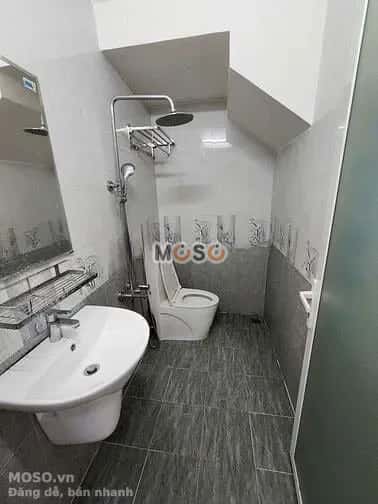 Cho thuê nhà hẻm Quận 7, Ho Chi Minh – 3 phòng ngủ, giá 20 triệu - ảnh 9