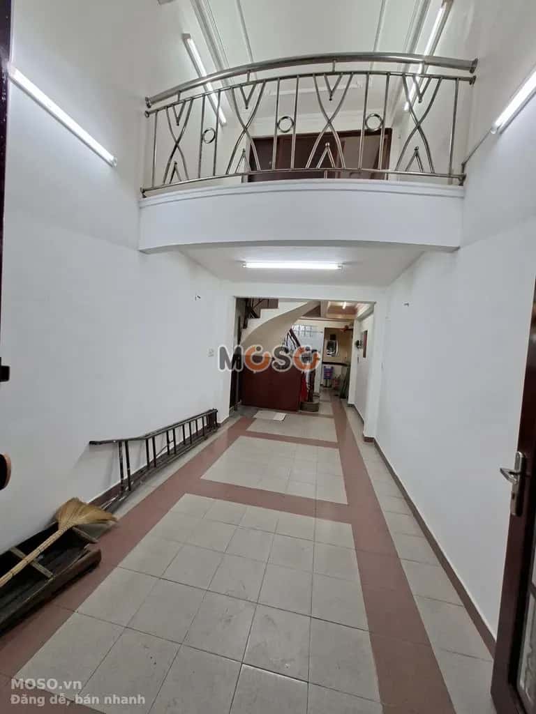 Cho thuê nhà mặt tiền Bà Hạt Quận 10, TP.HCM – 6 phòng ngủ, giá 25 triệu - ảnh 1