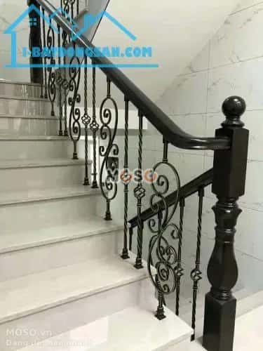 Cho thuê nhà hẻm Phố Nguyễn Đình Thi Tây Hồ, Hà Nội – giá 64 triệu - ảnh 2