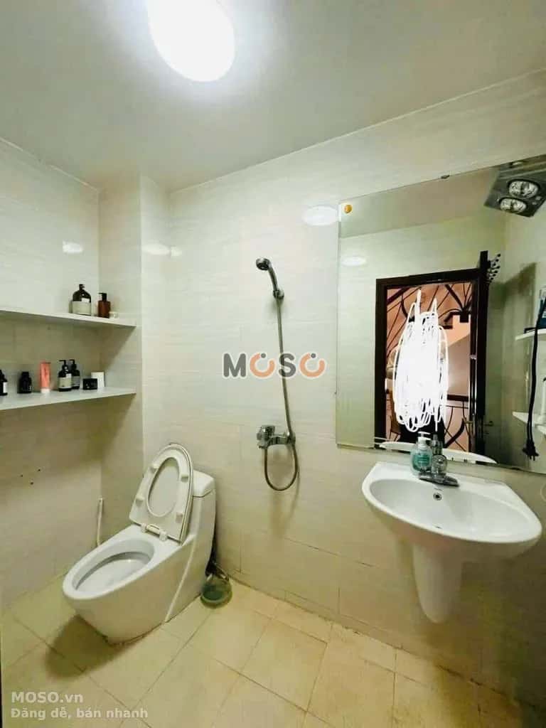Cho thuê nhà hẻm Phố Thái Hà Đống Đa, Hà Nội – 3 phòng ngủ, giá 11 triệu - ảnh 2