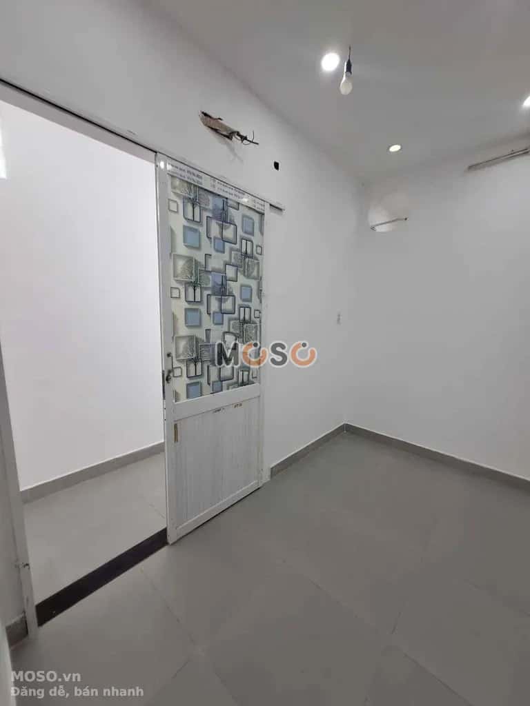 Cho thuê nhà mặt tiền Đường Kênh Tân Hóa Quận Tân Phú, TP.HCM – 4 phòng ngủ, giá 17 triệu - ảnh 5