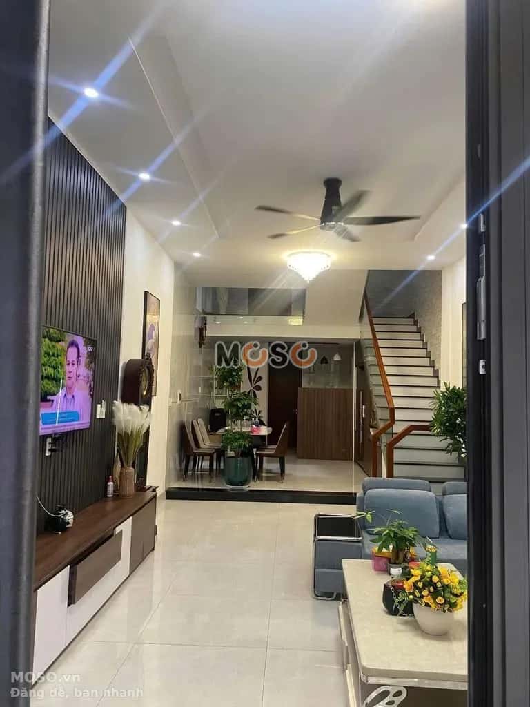 Cho thuê nhà mặt tiền Dương Quảng Hàm Hòa Cường, Đà Nẵng – 4 phòng ngủ, giá 18 triệu - ảnh 2
