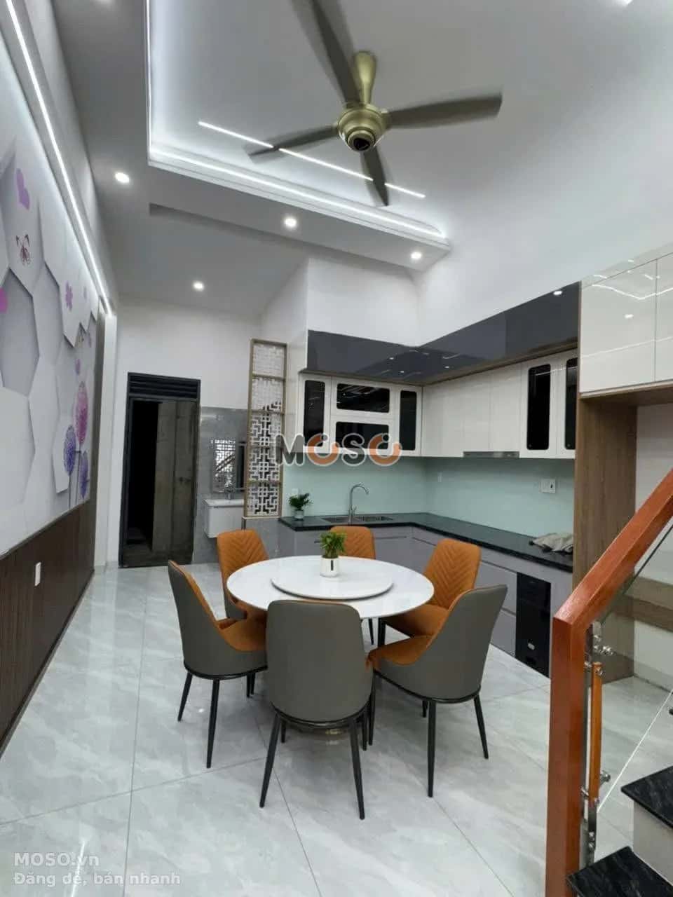 Bán nhà mặt tiền đường D1, kdc ICON CENTRAL Thành phố Dĩ An, Bình Dương – 4 phòng ngủ, giá 5.6 tỷ - ảnh 3