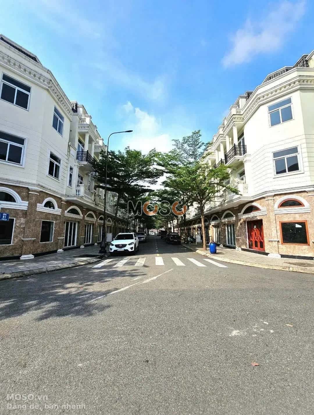Bán nhà mặt tiền đường D1, kdc ICON CENTRAL Thành phố Dĩ An, Bình Dương – 4 phòng ngủ, giá 5.6 tỷ - ảnh 5