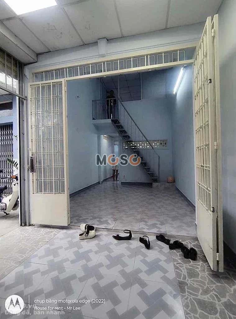 Cho thuê nhà hẻm Đường Đỗ Nhuận Tân Phú, TP.HCM – 2 phòng ngủ, giá 6.5 triệu - ảnh 1