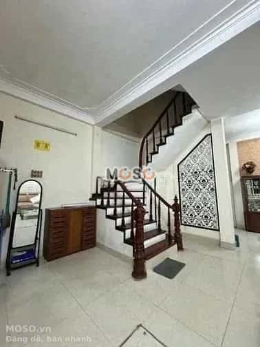 Cho thuê nhà hẻm Phố Minh Khai Vĩnh Tuy, Hà Nội – 3 phòng ngủ, giá 10 triệu - ảnh 1