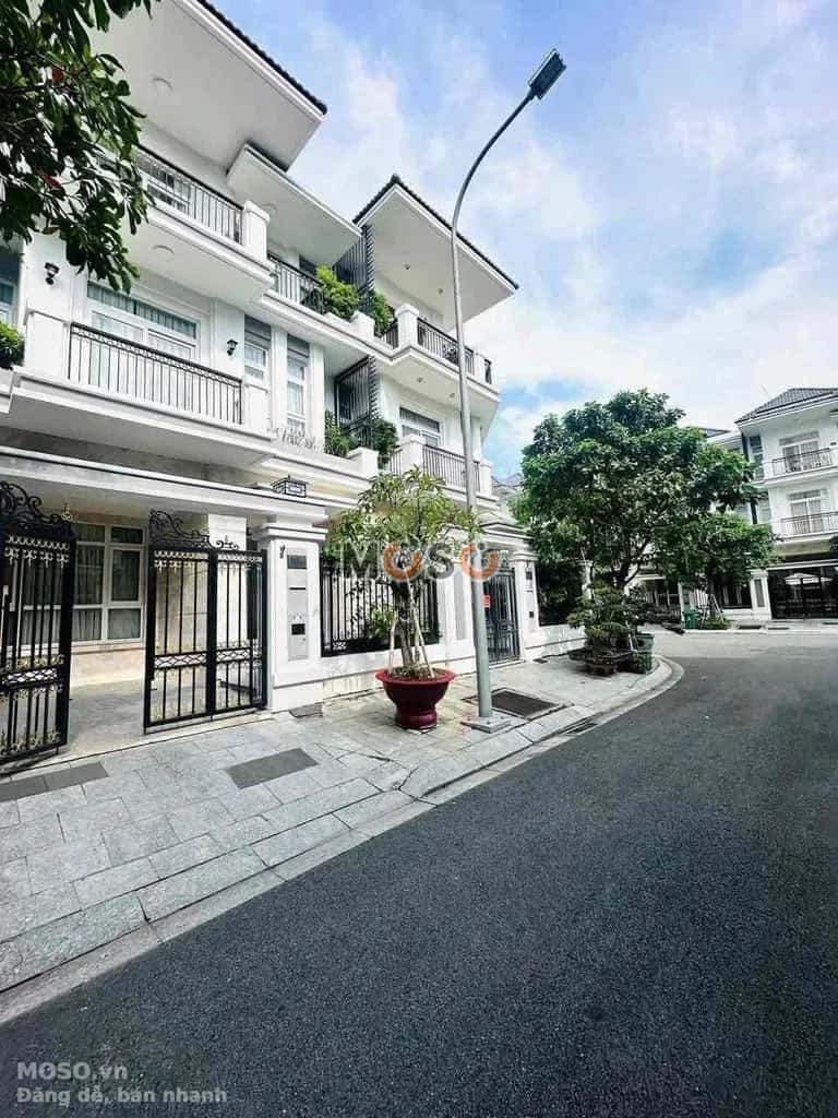 Cho thuê nhà mặt tiền Đường Số 19 Quận 7, TP.HCM – 5 phòng ngủ, giá 58 triệu - ảnh 1