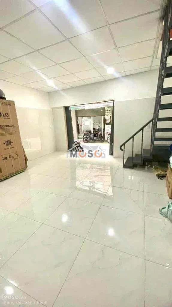 Cho thuê nhà mặt tiền Thoại Ngọc Hầu Quận Tân Phú, TP.HCM – 3 phòng ngủ, giá 10 triệu - ảnh 2