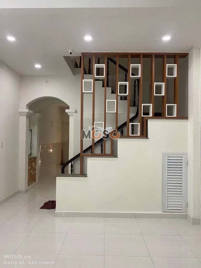 Cho thuê nhà mặt tiền Phạm Văn Hai Quận Tân Bình, TP.HCM – 5 phòng ngủ, giá 15 triệu - ảnh 2